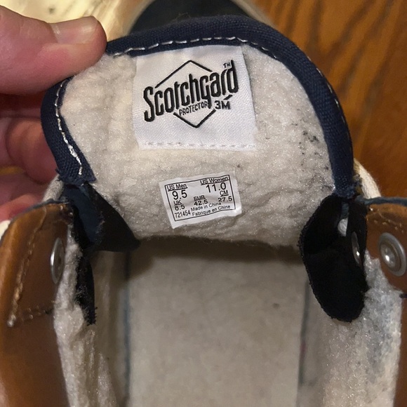 High top Vans - Picture 4 of 6